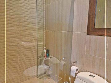En venta: Departamento en Edificio Riva Di Mare, Manta con vista al mar