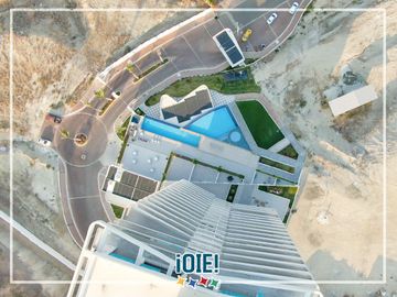 En venta: Departamento en Edificio Riva Di Mare, Manta con vista al mar