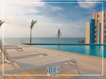 En venta: Departamento en Edificio Riva Di Mare, Manta con vista al mar