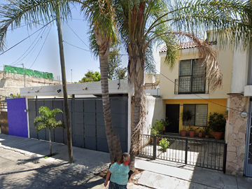 VENTA DE CASA CARTERA BANCARIA-GUADALAJARA-JALISCO