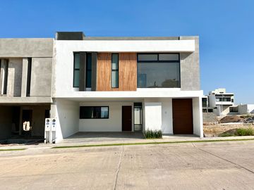Casa en venta en San Ángel V