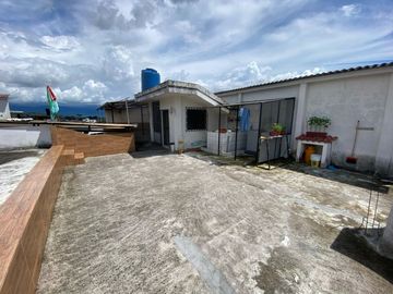 Hermosa Propiedad rentera de venta en Santo Domingo