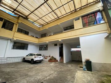 Hermosa Propiedad rentera de venta en Santo Domingo