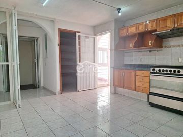 Casa en Venta – Jardines del Sol, Zapopan, Jalisco