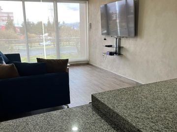 SE RENTA DEPARTAMENTO AMUEBLADO IMPECABLE