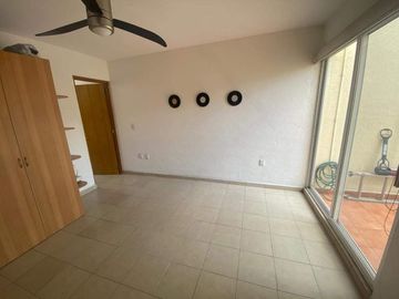 VENTA DE CASA CON RECÁMARA EN PLANTA BAJA EN CONDOMINIO HORIZONTAL EN BURGOS BUGAMBILIAS