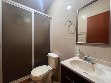 Departamento amueblado en venta o renta en La Campiña A1