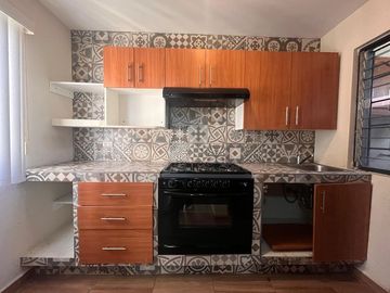 Departamento amueblado en venta o renta en La Campiña A1