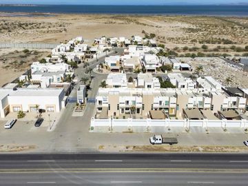 Casa Residencial 4 recamaras, amueblada en Venta, Chametla/Centenario, B.C.S.