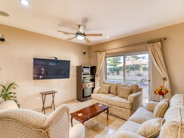 Casa Residencial 4 recamaras, amueblada en Venta, Chametla/Centenario, B.C.S.