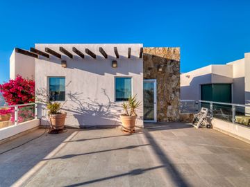 Casa Residencial 4 recamaras, amueblada en Venta, Chametla/Centenario, B.C.S.