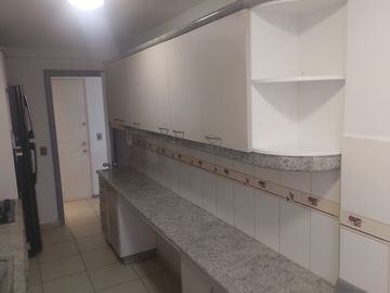 Portada Norte IX , 3 dormitorios , 2 baños, estacionamiento, Balcón Cerrado