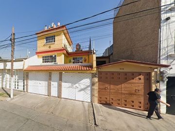 HERMOSA PROPIEDAD EN BOSQUES DE ARAGON NEZAHUALCOYOTL