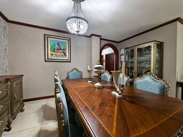 Departamento en venta en condominio frente al San Marino, Kennedy norte