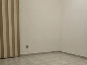 PRECIOSA Y AMPLIA CASA, EXCELENTE UBICACIÓN EN RESIDENCIAL LAS AMÉRICAS ECATEPEC. A UNOS MINUTOS DE LA CDMX!!! -NO CRÉDITOS-