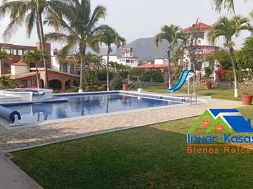 SE VENDE CASA DE ESTILO CAMPESTRE MEXICANO DE DESCANSO EN MORELOS