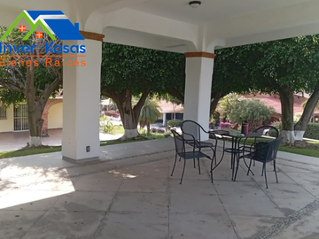 SE VENDE CASA DE ESTILO CAMPESTRE MEXICANO DE DESCANSO EN MORELOS