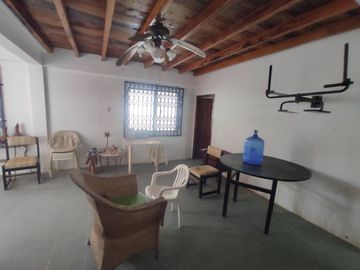casa de venta en crucita sector los arenales A/R