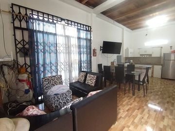 casa con piscina de venta en Crucita A/R