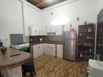 casa con piscina de venta en Crucita A/R