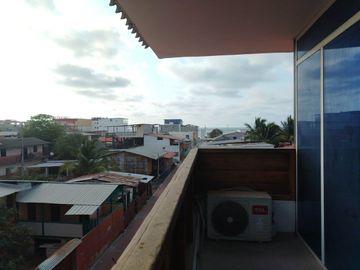 casa con piscina de venta en Crucita A/R