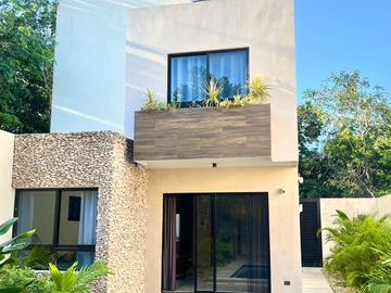 INCREIBLE VIlla en el Corazon de TULUM