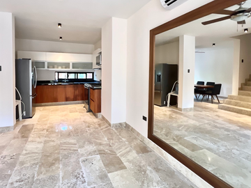 INCREIBLE VIlla en el Corazon de TULUM