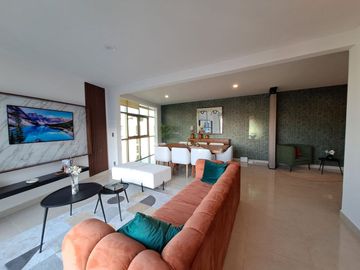 Penthouse en venta en el Barreal,  San Andres Cholula, Puebla, UDLAP,  2 o 3 recamaras, 2.5 baños, 2 autos, alberca, gym