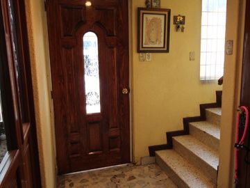 RENTA DE CASA EN RESIDENCIAL ACUEDUCTO DE GUADALUPE