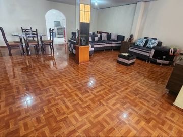 Venta de casa rentera, Sector La Magdalena, La Mascota