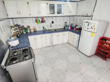 Venta de casa rentera, Sector La Magdalena, La Mascota