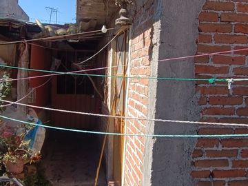 VENTA DE CASA/TERRENO EL CENTRO DE CHICONCUAC