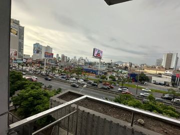 ALQUILER DE DEPARTAMENTO EN SAN ISIDRO