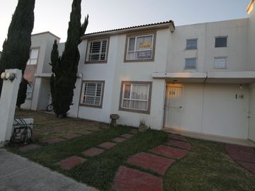VENTA DE CASA EN PASEOS DEL BOSQUE CUAUTITLÁN