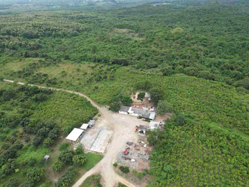 Hacienda en venta en Chongon, Via a la costa