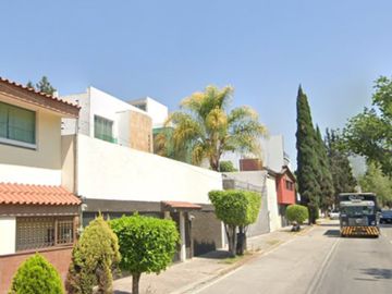 CASA EN CLUF DE GOLF LAS FUENTES