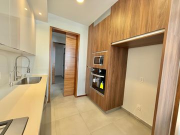 Casa Nueva con Roof Garden en Venta en Parques Vallarta