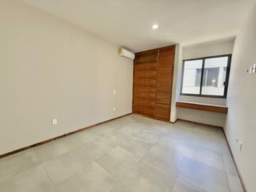 Casa Nueva con Roof Garden en Venta en Parques Vallarta
