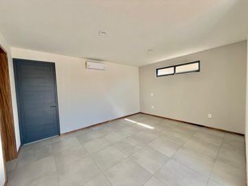 Casa Nueva con Roof Garden en Venta en Parques Vallarta