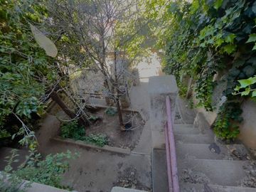 Valparaiso, Cerca Casa Pablo Neruda, Vista Al mar