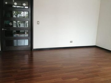 Vendo lindo departamento en exclusivo condominio Infinity , Tomasal, Surco