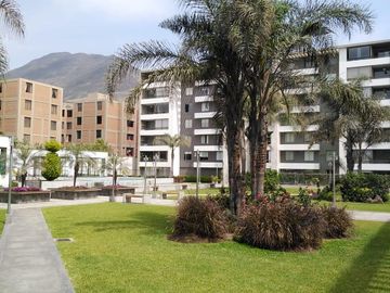 Vendo lindo departamento en exclusivo condominio Infinity , Tomasal, Surco