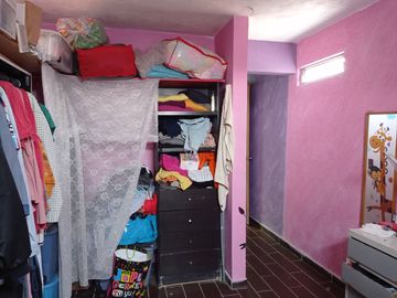 VENDO CASA EN LOS HEROES TECAMAC EN AVENIDA PRINCIPAL