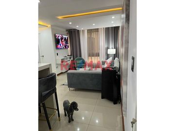 Alquilo Departamento 70 M2 Amoblado Con Cochera - La Victoria - Chiclayo.(I.PUEMAPE)