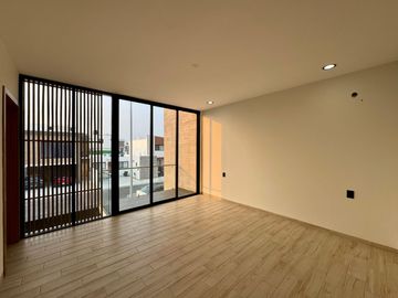 Casa Residencial con Acabados Minimalistas en la Rioja