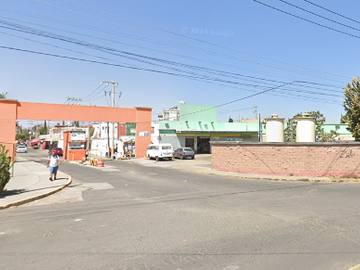 EXCELENTE OPORTUNIDAD, GRAN CASA EN PASEOS DE CHALCO!!!