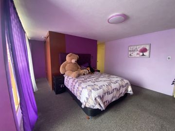 VENTA- AMPLIA CASA EN VILLA LAZARO CARDENAS, TLALPAN. CERCA CALZ. ACOXPA.
