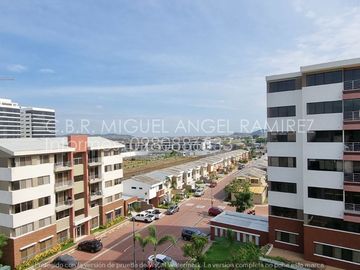 ¡Vendo Departamento 2D en Urbanización San Sebastián, frente al C.C. ¡El Dorado!