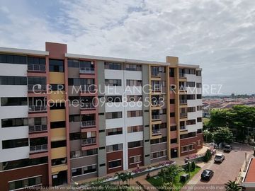 ¡Vendo Departamento 2D en Urbanización San Sebastián, frente al C.C. ¡El Dorado!