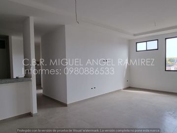 ¡Vendo Departamento 2D en Urbanización San Sebastián, frente al C.C. ¡El Dorado!